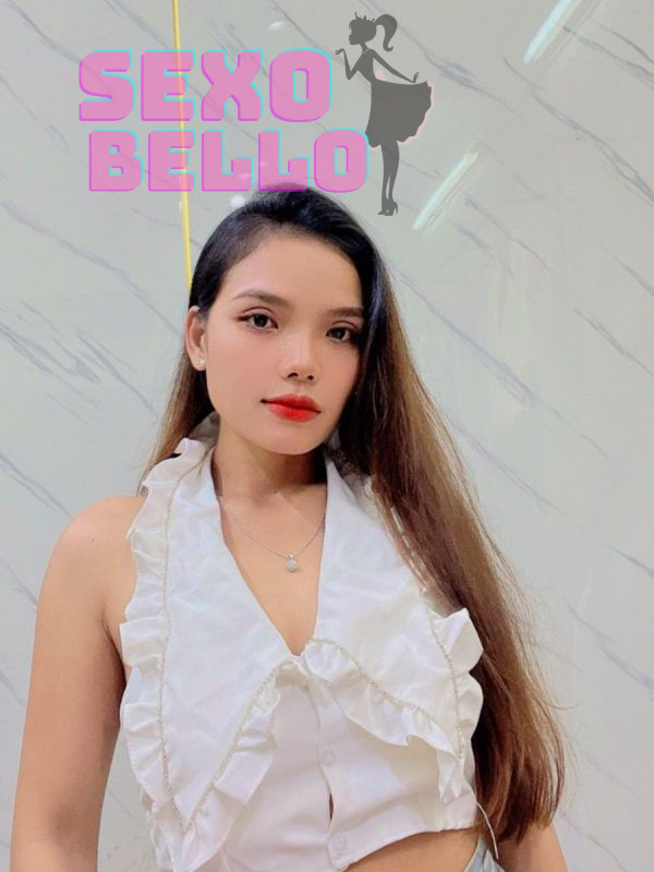 Ayu la Mystérieuse dans Paris | sexemodels.org
