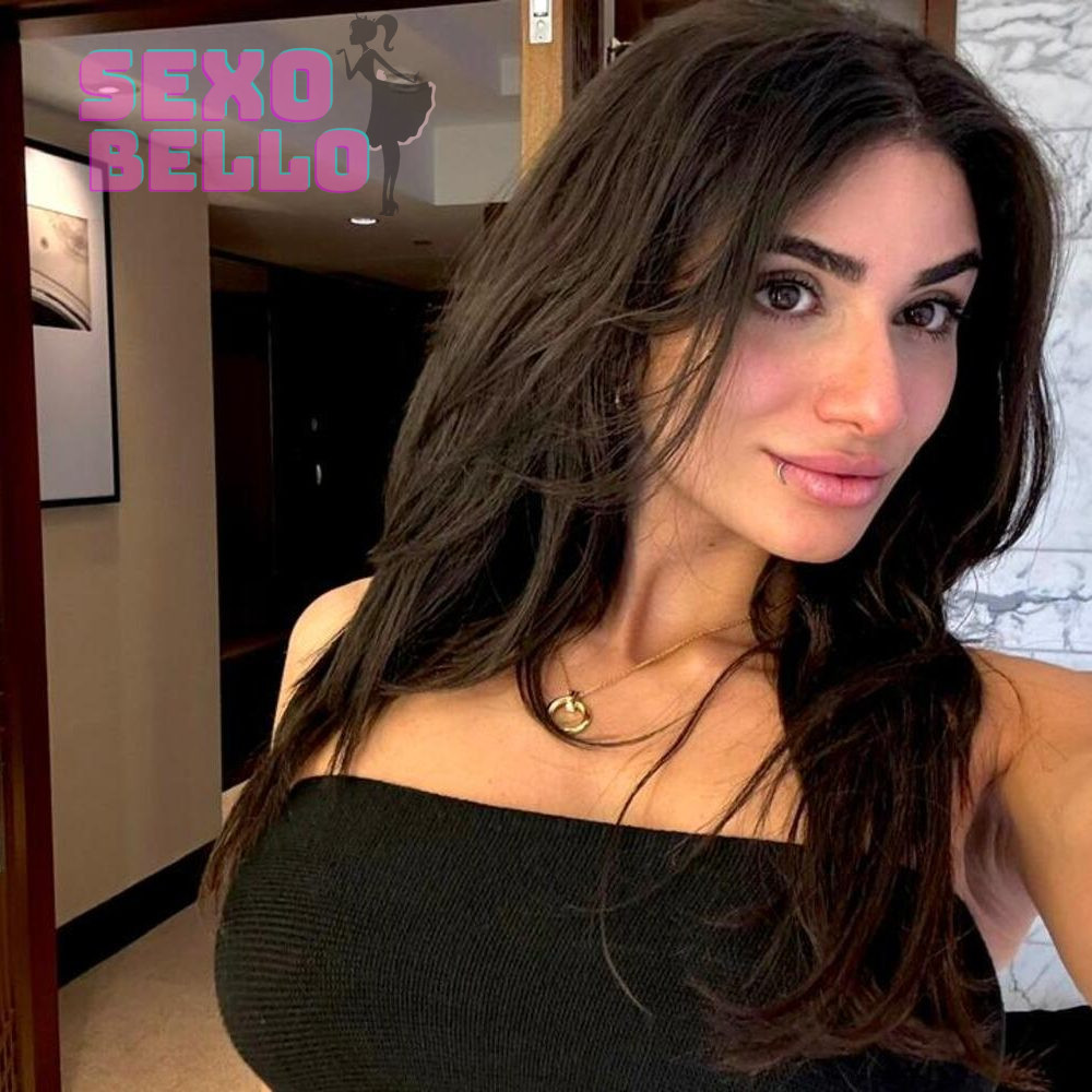 Adelina Escort Paris