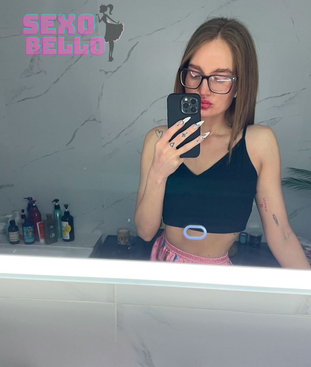Crimson Desire Kristina Escort Paris