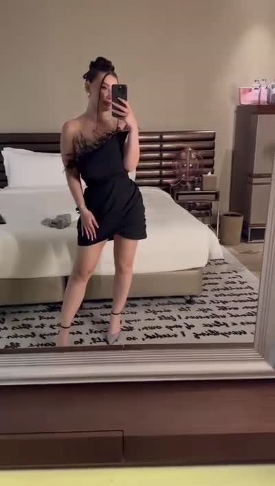 Jolie Chiara Escort Paris
