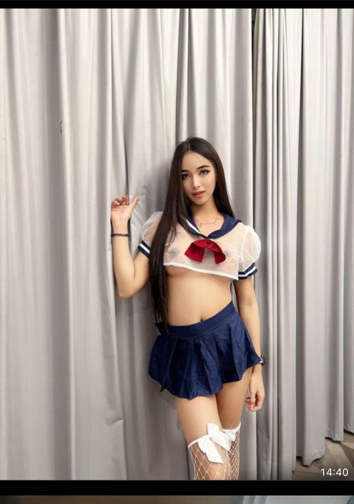 Ying Joyeux Escort Paris