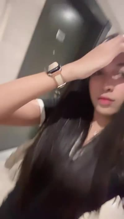 Ying Joyeux Escort Paris