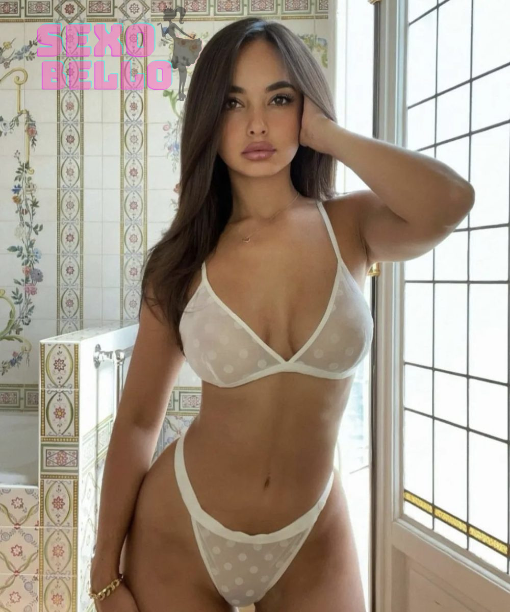 Lina La Romantique Escort Paris