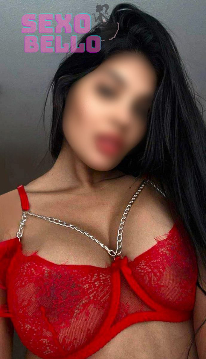 Cutie Nina Escort Paris