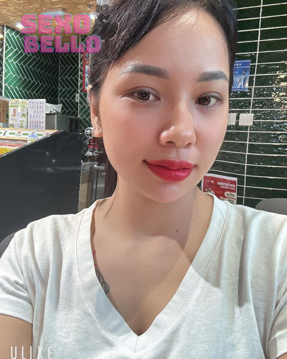 Elegant Ying Escort Paris