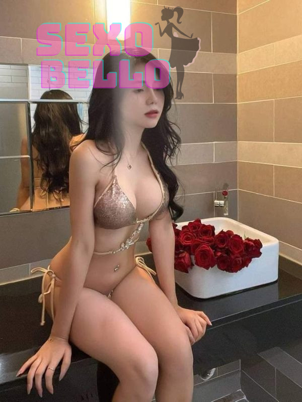Irresistible Kaori in Paris | sexemodels.org