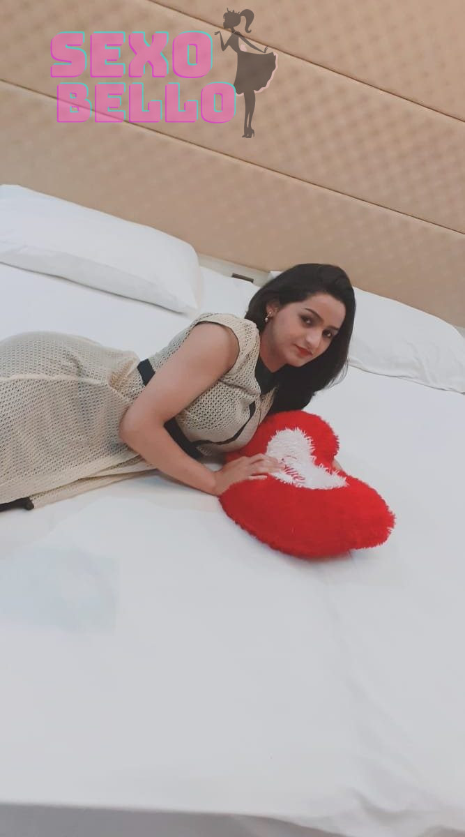 Alluring Anahit Escort Paris