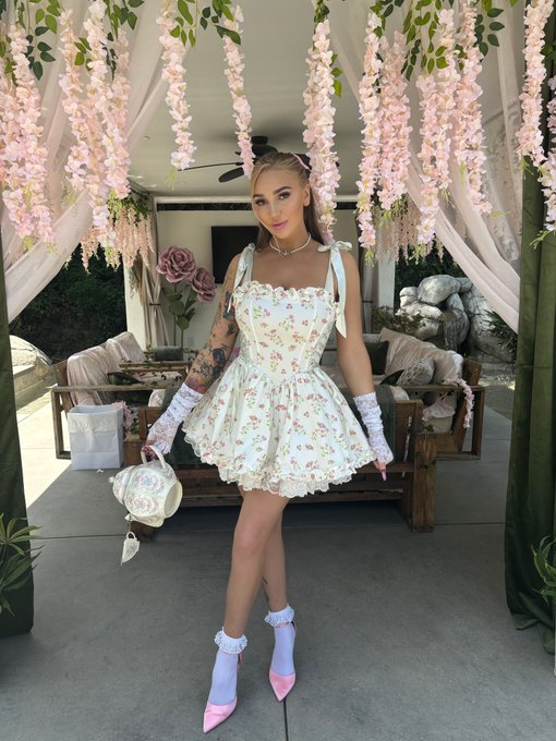 Ravissante Nina Escort Paris