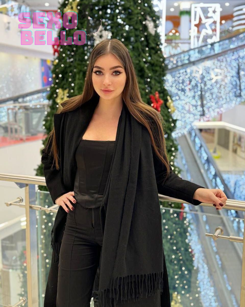 Loyal Nikol Escort Paris