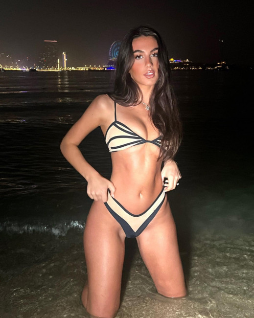 Cutie Zoe Escort Paris