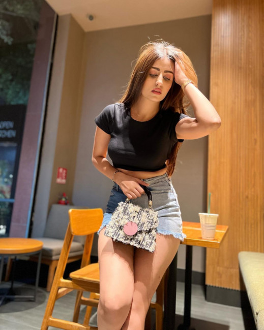 Jolie Francesca Escort Paris